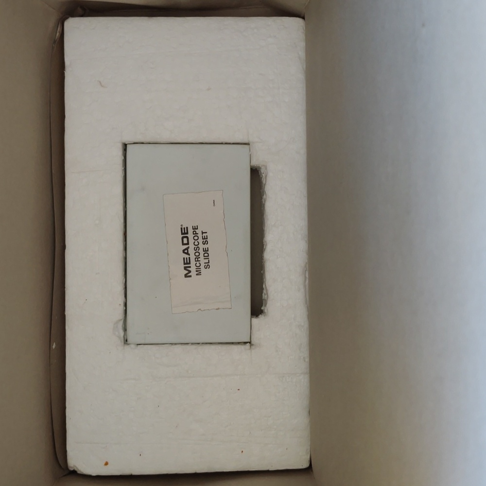 Never used microscope - Picture 2 of 4